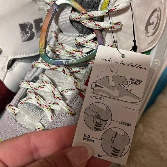 AUTHENTIC Nike Air Deldon Multicolor Basketball Shoes Size 9.5 BE TRUE - Picture 14 of 17